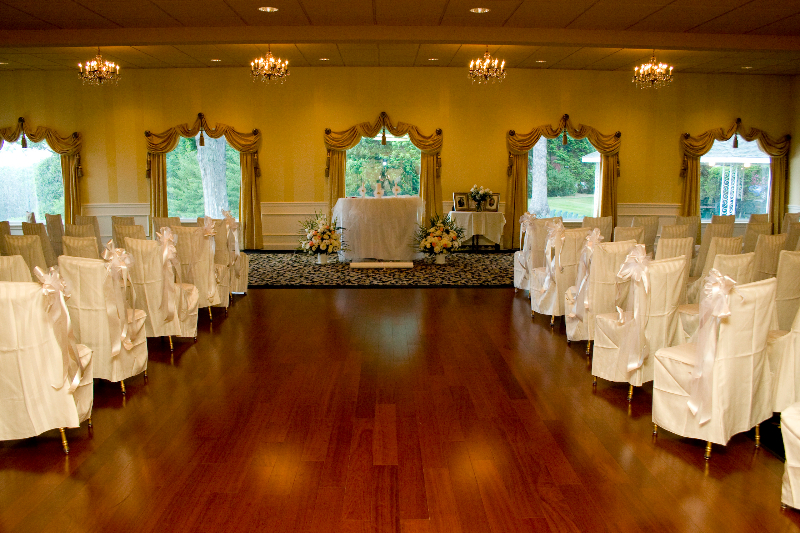 hudson valley wedding venue, dutchess manor, Hudson Valley DJ, Wedding DJ Hudson Valley, Westchester DJ, Westchester Wedding DJ, Wedding DJ company, www.apbentertainment.com, Great wedding dj, wedding ceremony dj, Photo booth, wedding lighting, wedding uplighting, wedding photo booth, apb entertainment, a perfect blend entertainment dj
